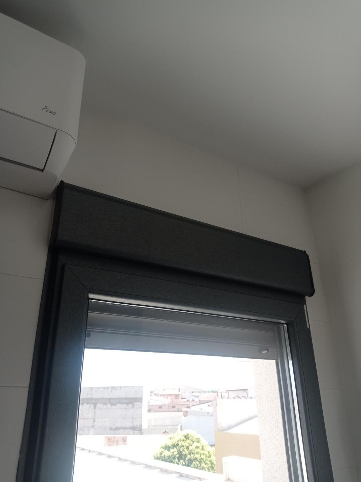 Loft para 2 personas con cocina americana con gran luminosidad, TV 42, cama de matrimonio con colchón de buena calidad, dos sofás grandes y comodos , con baño con plato de ducha,chimenea interior y 2terrazas de unos 50 metros y barbacoa exterior,pre Herencia Exterior foto